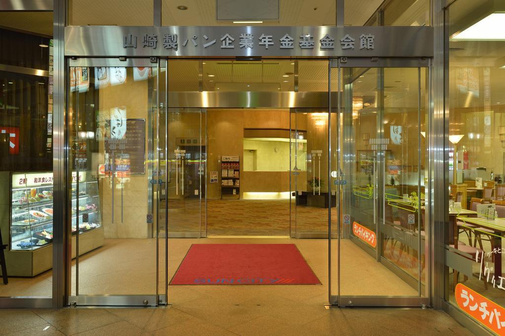 Yamazaki Seipan Pension Fund Hall Ichikawa Exterior photo